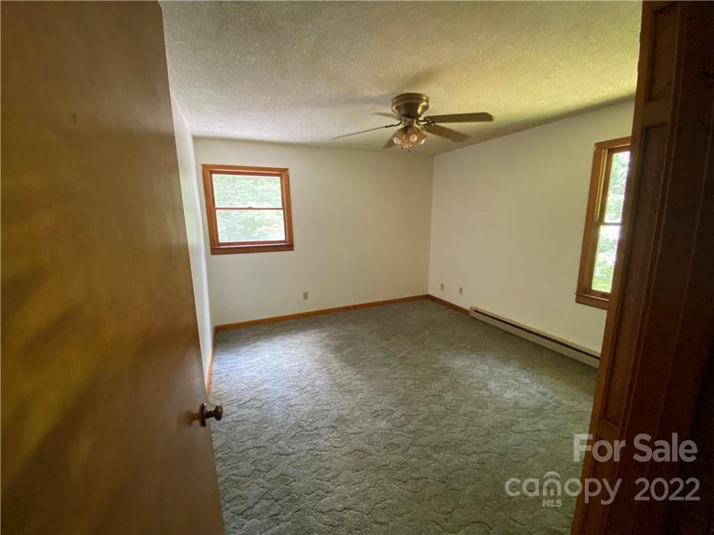 1375 See Off Mountain Road Brevard, NC 28712 - Photo 14 of 19 Gallery Image 14