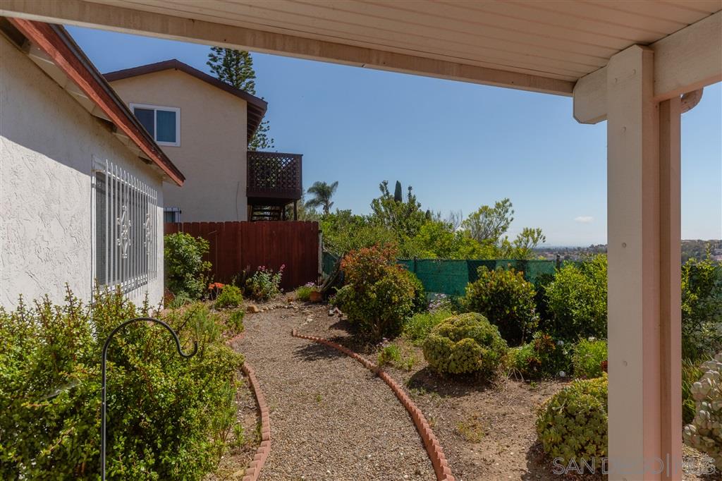 628 Bluffview Road Spring Valley, CA 91977 - Photo 13 of 15