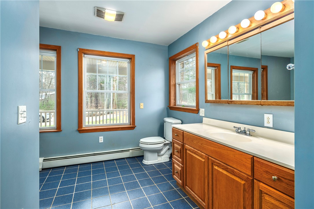 542 Spring Street Exeter, RI 02822 - Photo 18 of 47