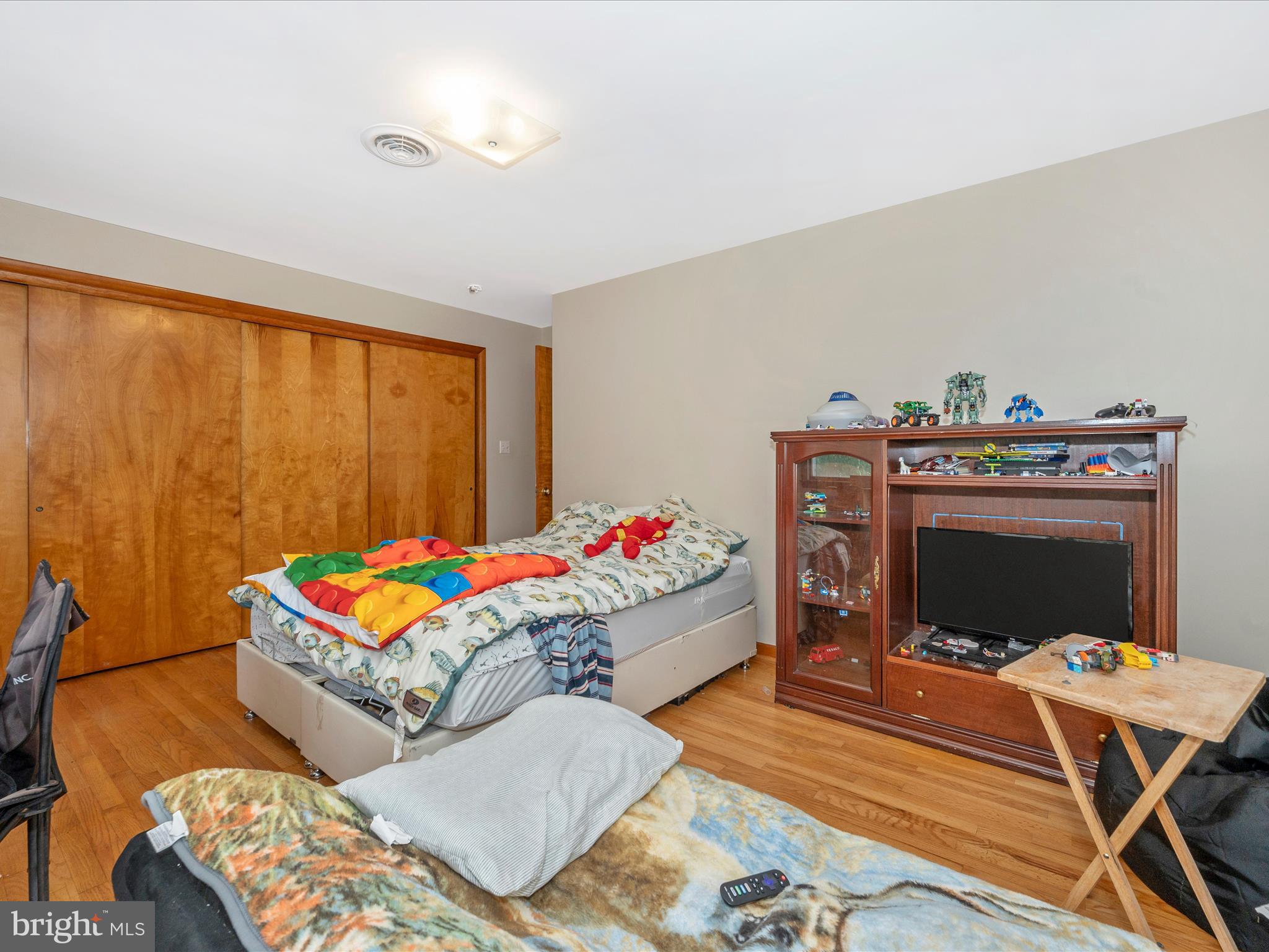 6423 Bikle Road Fayetteville, PA 17222 - Photo 22 of 56 Bedroom 2