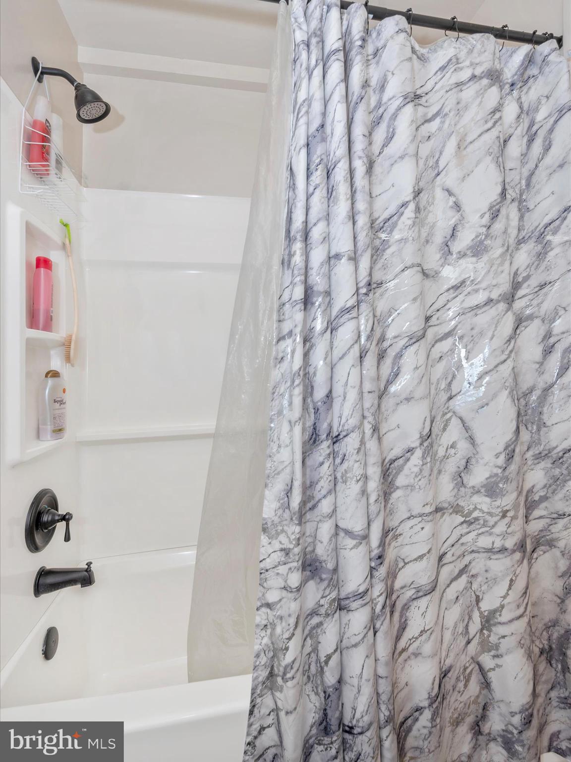 6423 Bikle Road Fayetteville, PA 17222 - Photo 28 of 56 Bathroom