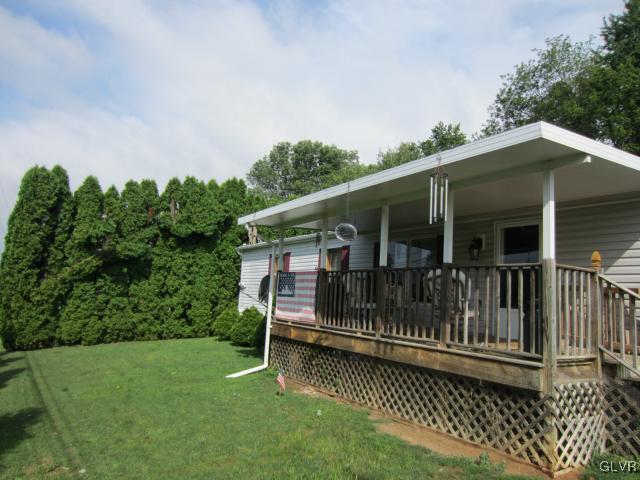531 Norman Road Nazareth, PA 18064 - Photo 4 of 36 Gallery Image 4