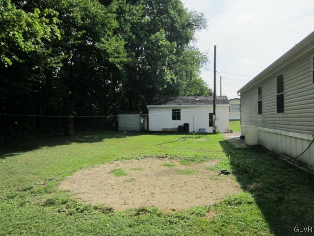 531 Norman Road Nazareth, PA 18064 - Photo 9 of 36 Gallery Image 9
