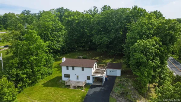 $528,000 | 2 Enderkill Drive, Staatsburg, NY 12580
