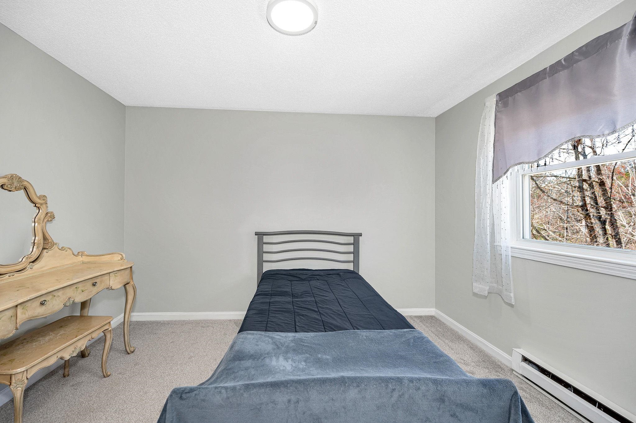 42 Barretts Hill Road, Unit A Hudson, NH 03051 - Photo 18 of 29