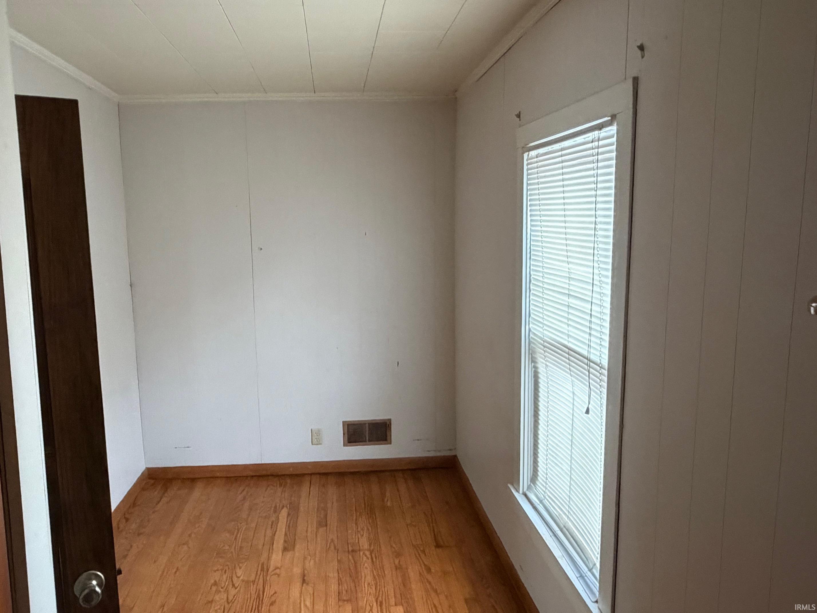 219 North Michigan Street Argos, IN 46501 - Photo 12 of 21