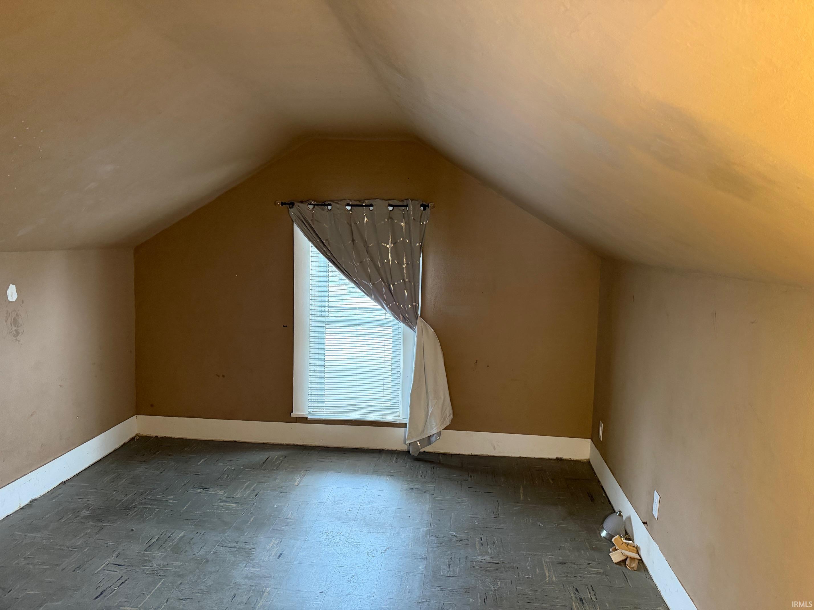 219 North Michigan Street Argos, IN 46501 - Photo 15 of 21