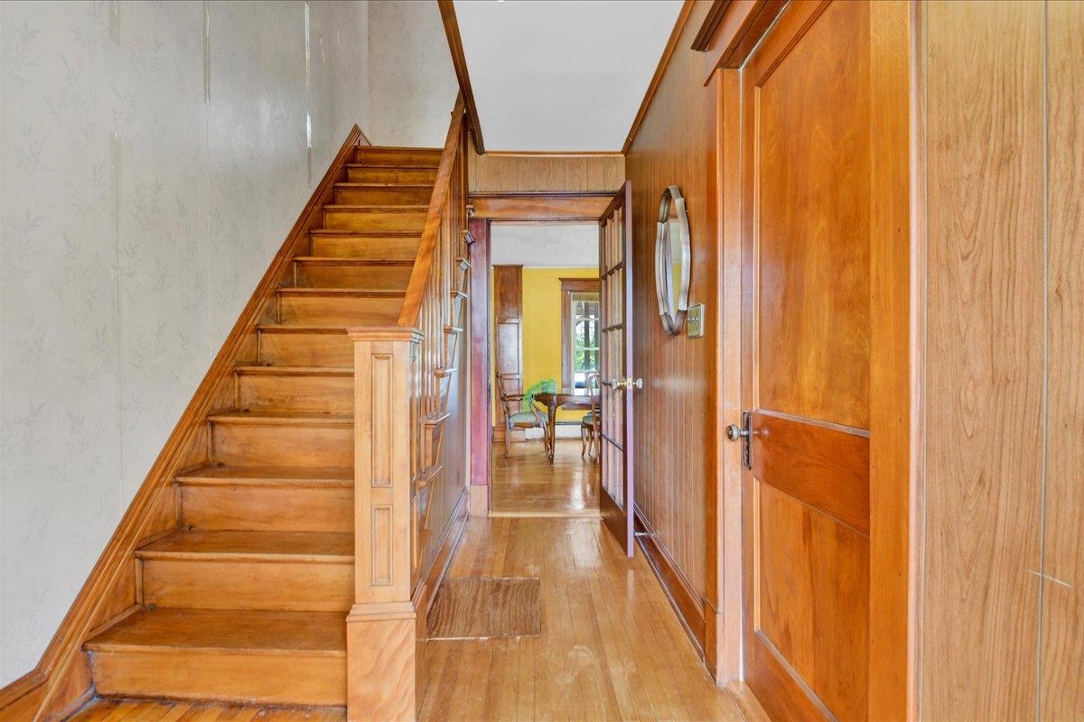 252 North Pleasant Street Troy, VT 05859 - Photo 5 of 58