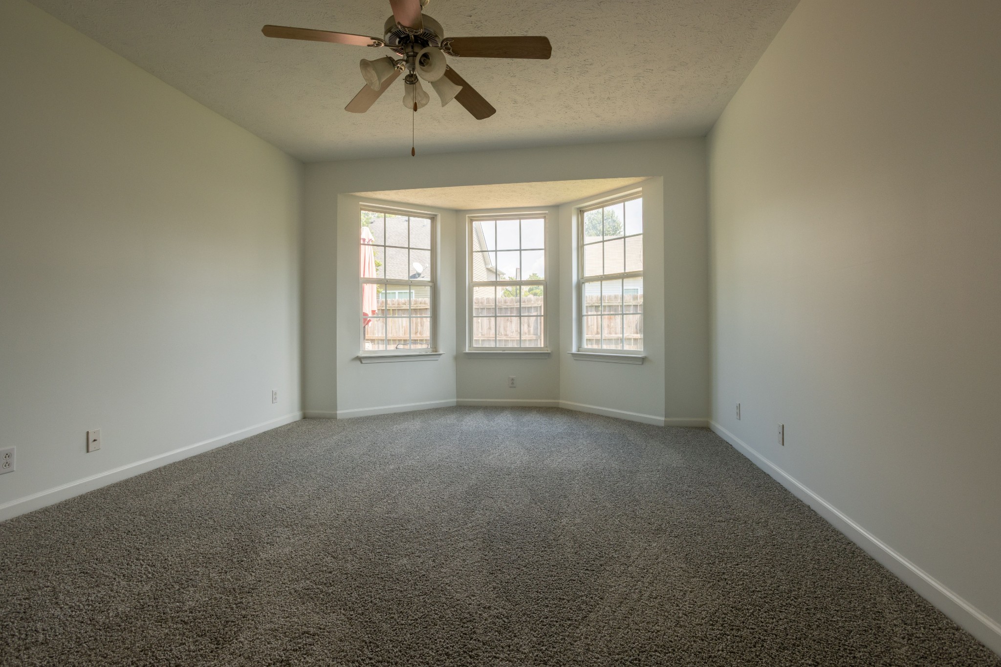 2003 Tabasco Way Murfreesboro, TN 37128 - Photo 6 of 6 a view of an empty room with a window