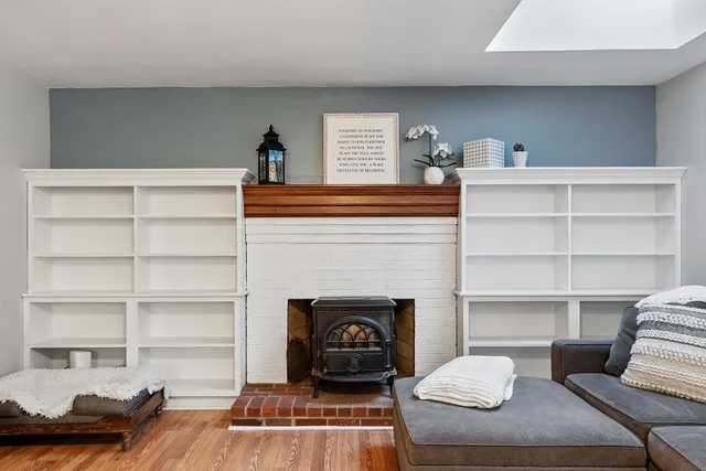 $690,000 | 16 Chestnut Pasture Road, Concord, NH 03301