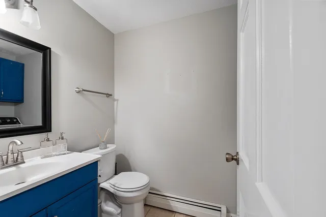 $690,000 | 16 Chestnut Pasture Road, Concord, NH 03301