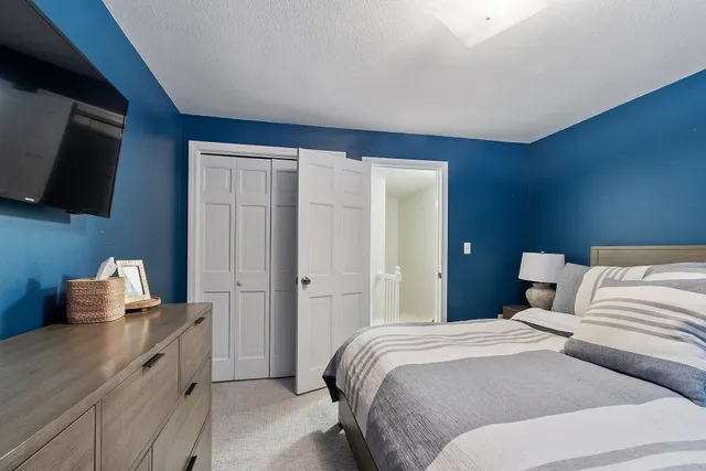 $690,000 | 16 Chestnut Pasture Road, Concord, NH 03301