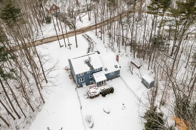 $690,000 | 16 Chestnut Pasture Road, Concord, NH 03301