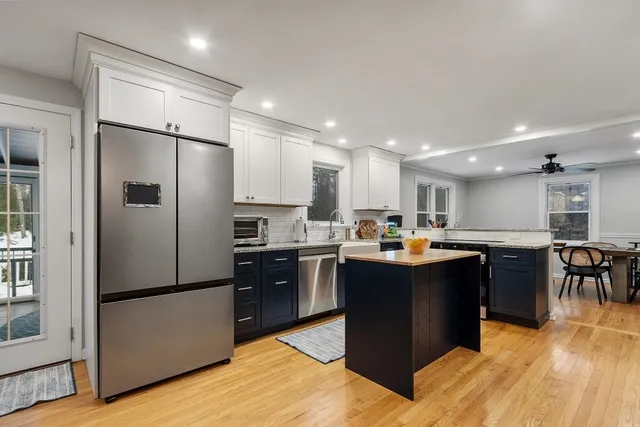 $690,000 | 16 Chestnut Pasture Road, Concord, NH 03301