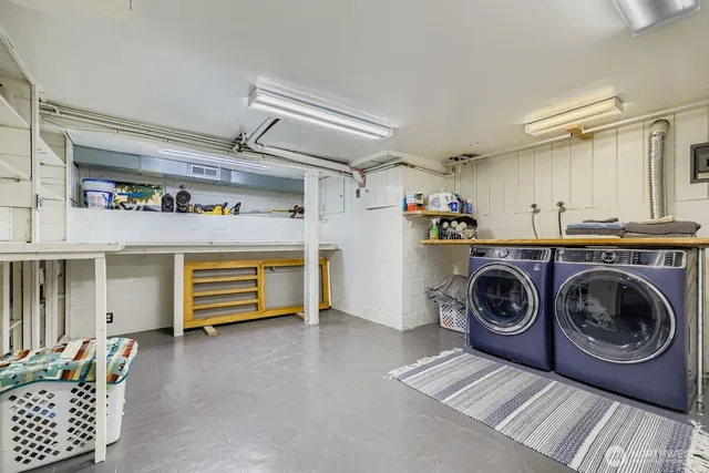 $950,000 | 10345 Ashworth Avenue North, Seattle, WA 98133