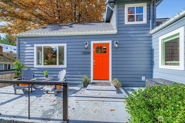 $950,000 | 10345 Ashworth Avenue North, Seattle, WA 98133