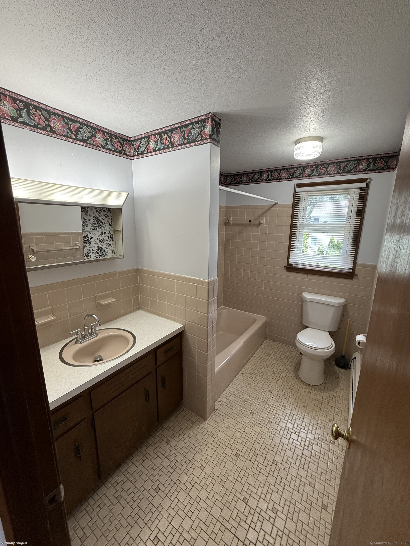 147 Overlook Avenue New Britain, CT 06053 - Photo 6 of 8 a bathroom with a sink toilet and shower