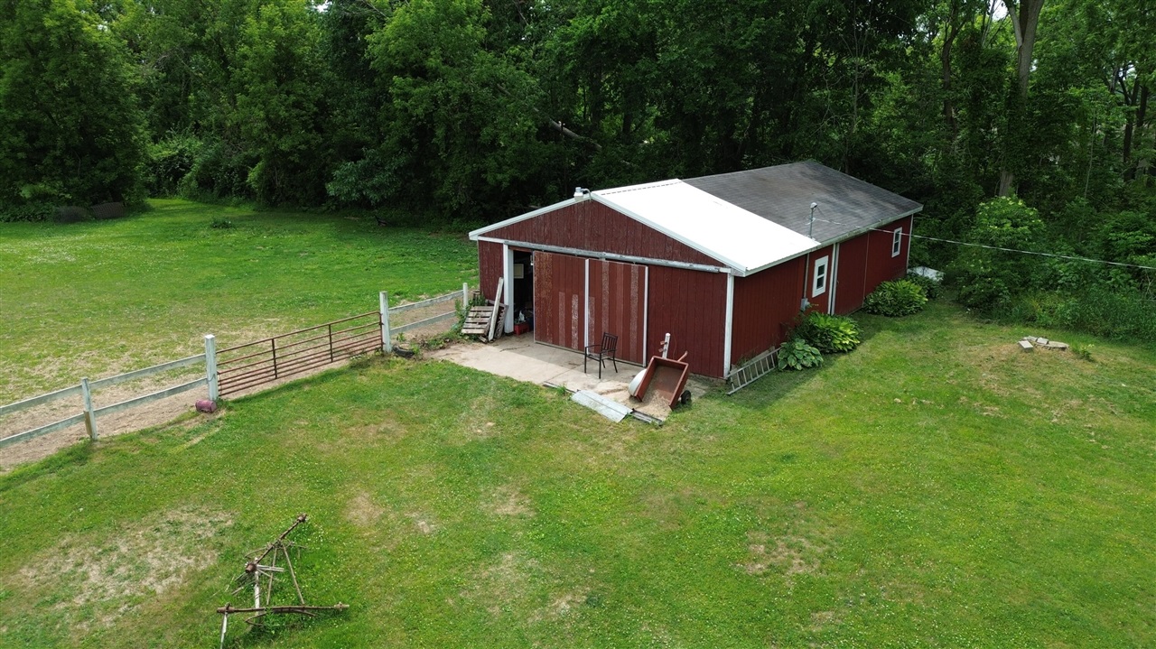 17281 Ely Road Manchester, MI 48158 - Photo 46 of 90