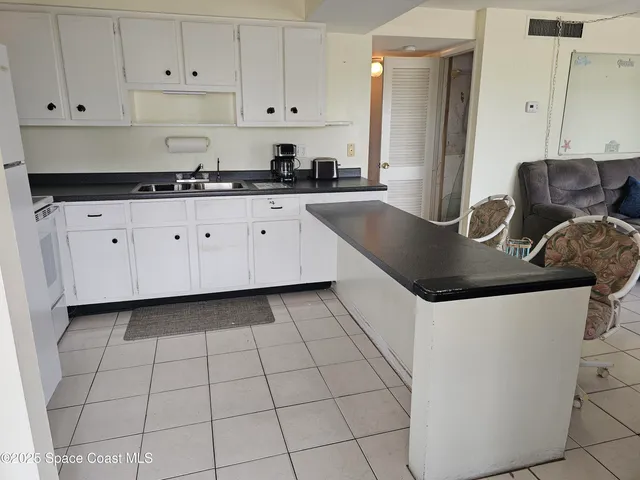 $1,750 | 3601 Ocean Beach Boulevard, Unit 8, Cocoa Beach, FL 32931