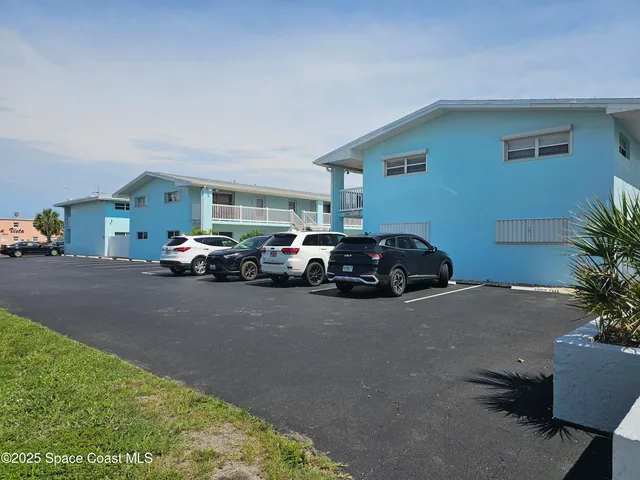 $1,750 | 3601 Ocean Beach Boulevard, Unit 8, Cocoa Beach, FL 32931