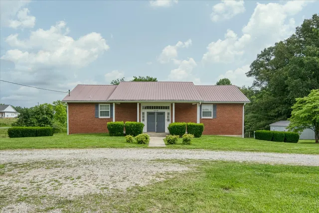 $530,000 | 165 Almyra Road, Sparta, TN 38583