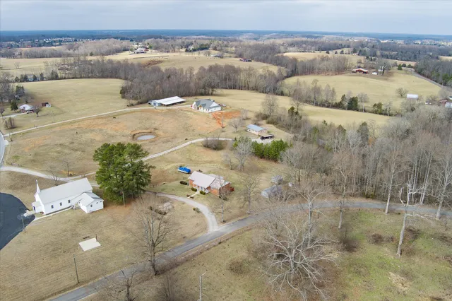 $530,000 | 165 Almyra Road, Sparta, TN 38583