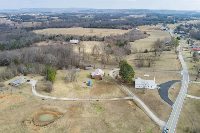 $530,000 | 165 Almyra Road, Sparta, TN 38583