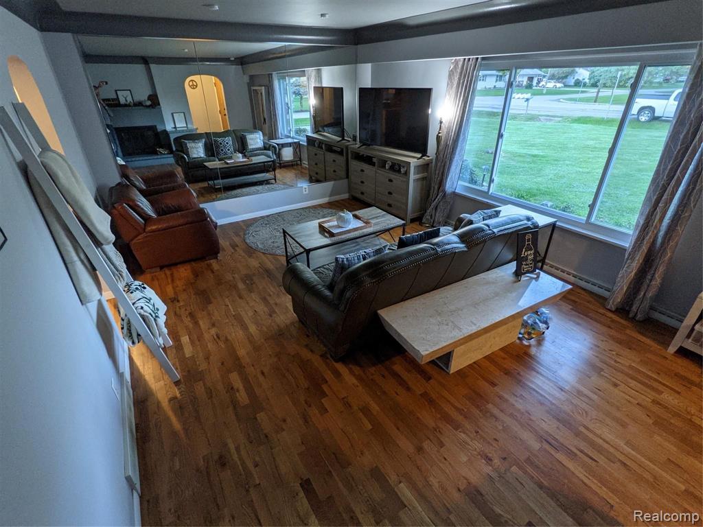 2145 Covert Road Burton, MI 48509 - Photo 4 of 6