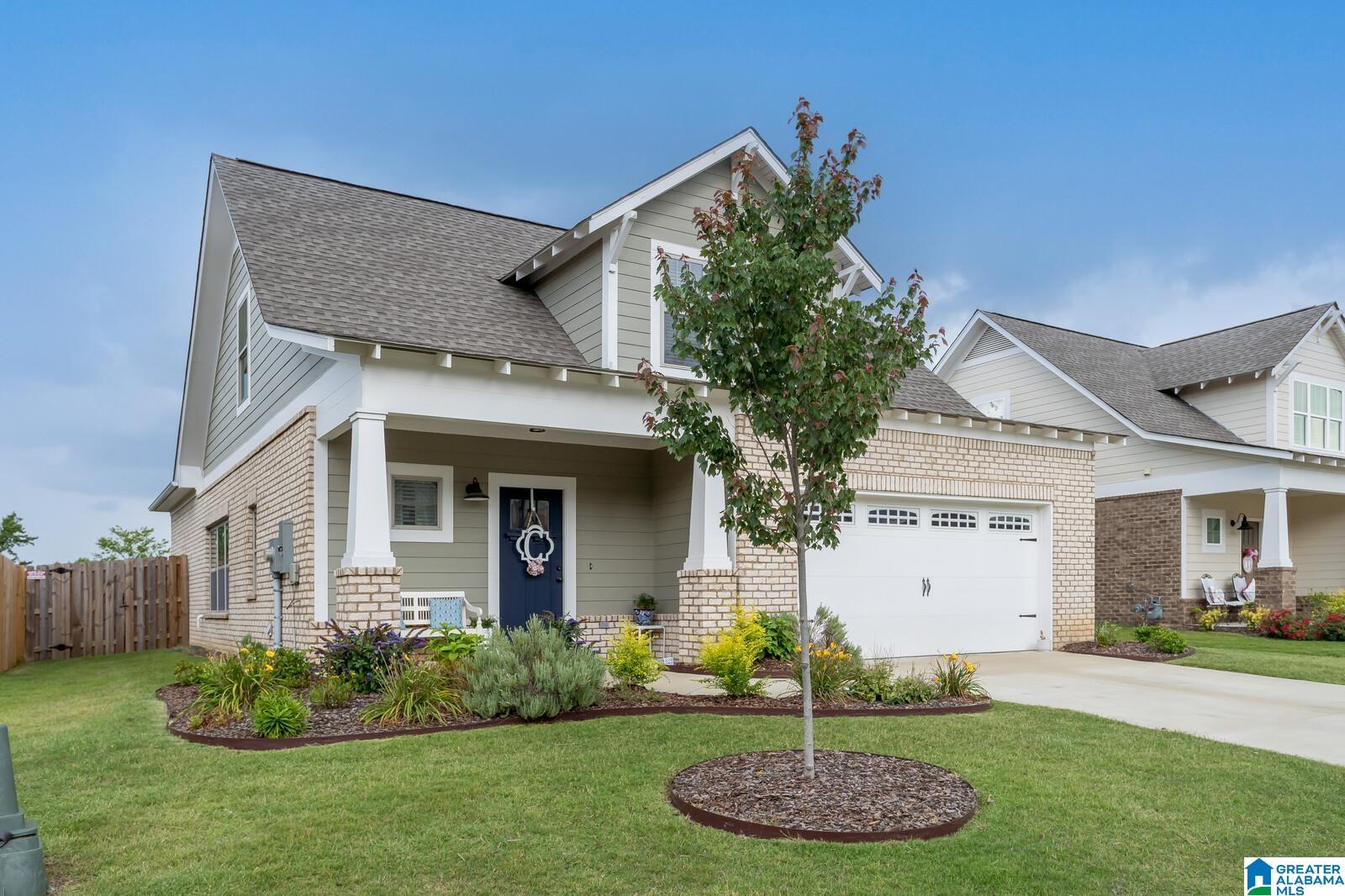 758 Pineview Road Birmingham, AL 35210 - Photo 2 of 48