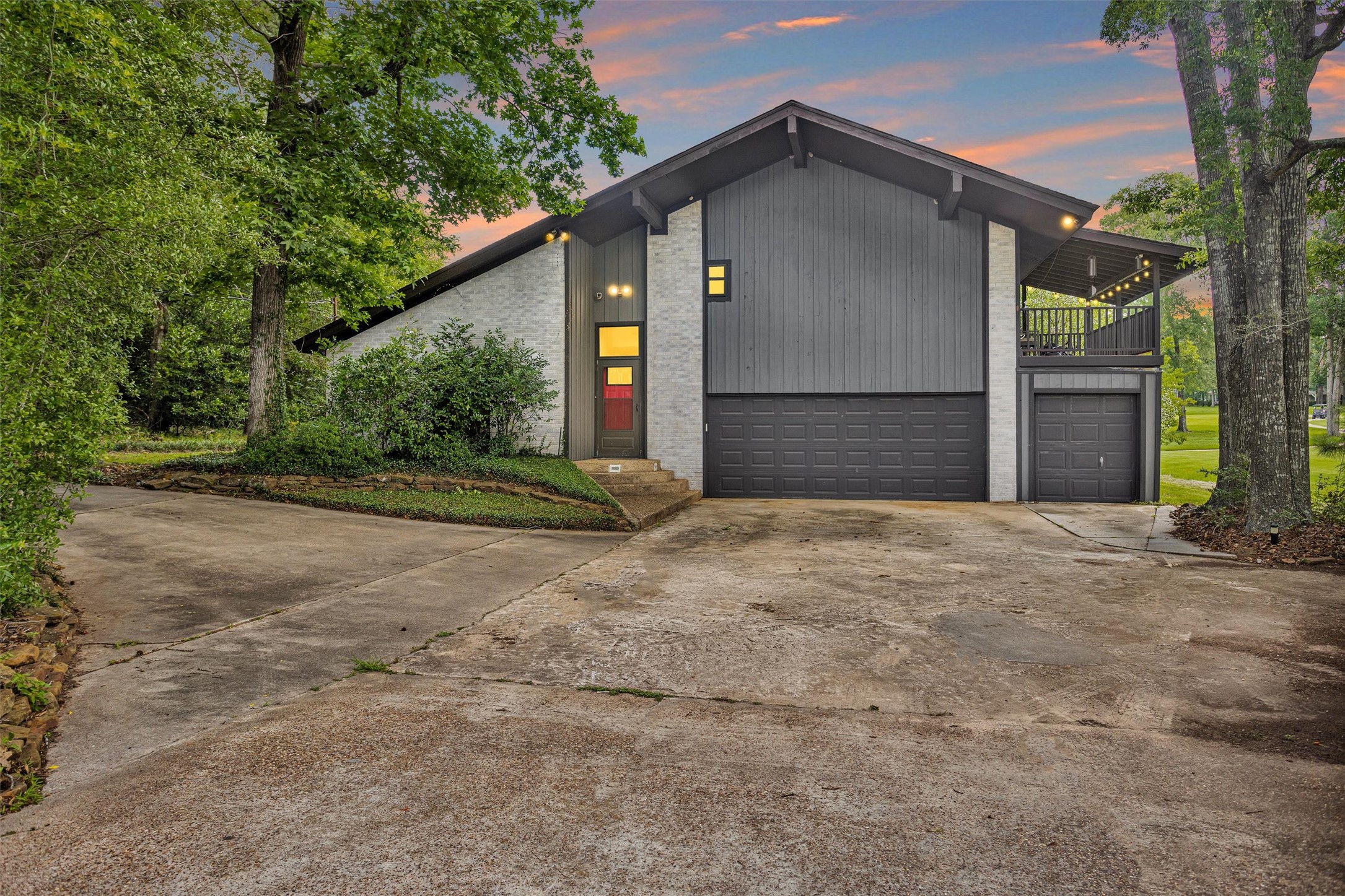 1708 League Line Road Conroe, TX 77304 - Photo 1 of 49