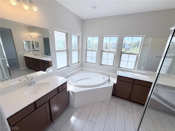 $3,700 | 10025 Desert Bighorn Court, Las Vegas, NV 89166