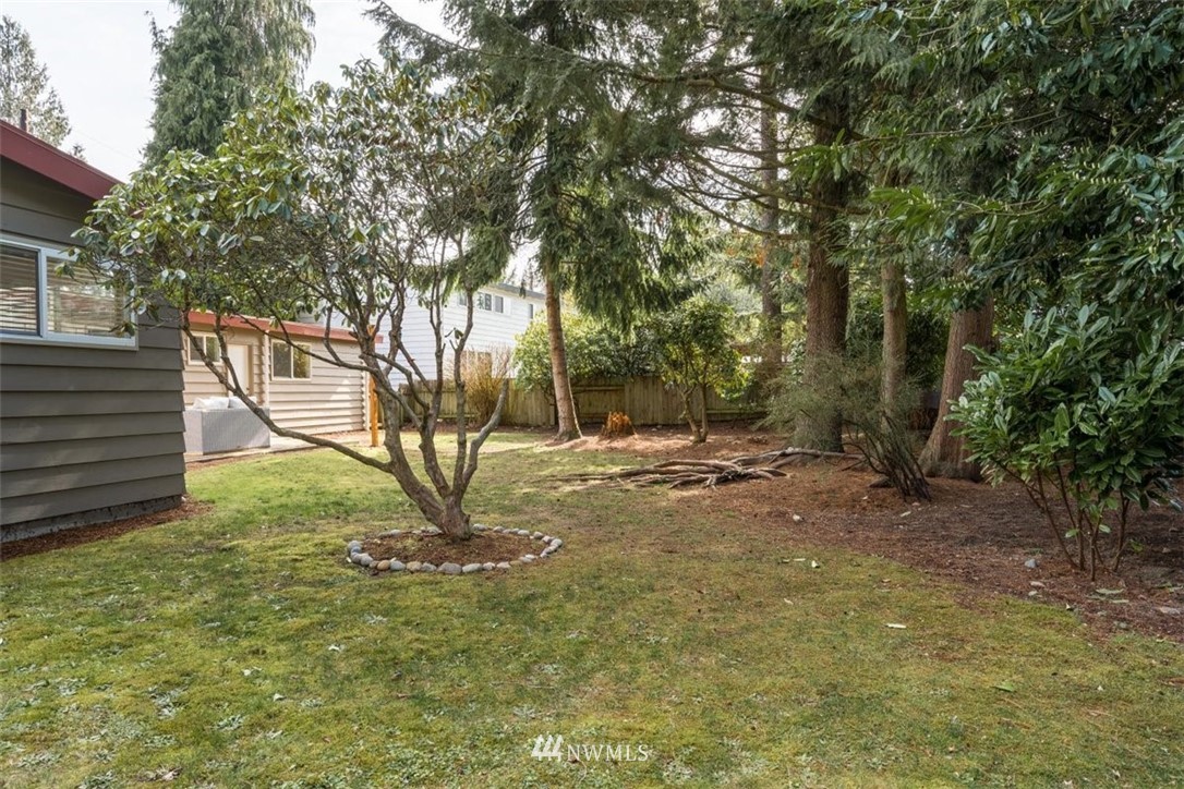 736 14th Way Southwest Edmonds, WA 98020 - Photo 23 of 32 Gallery Image 23