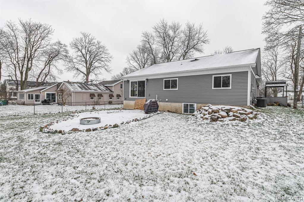 169 Dickenson Street Romeo, MI 48065 - Photo 40 of 47