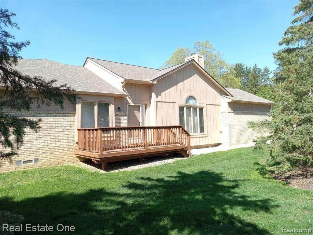 21951 Lancrest Court, Unit 294 Farmington Hills, MI 48335 - Photo 7 of 43