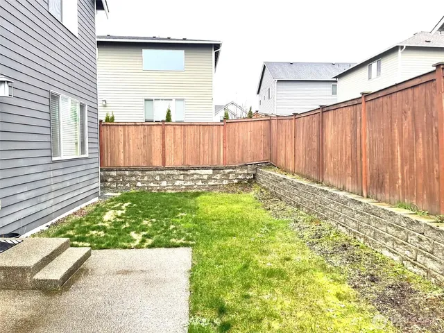 $3,900 | 20511 Southeast 256th Street, Covington, WA 98042