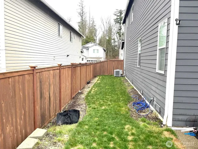 $3,900 | 20511 Southeast 256th Street, Covington, WA 98042