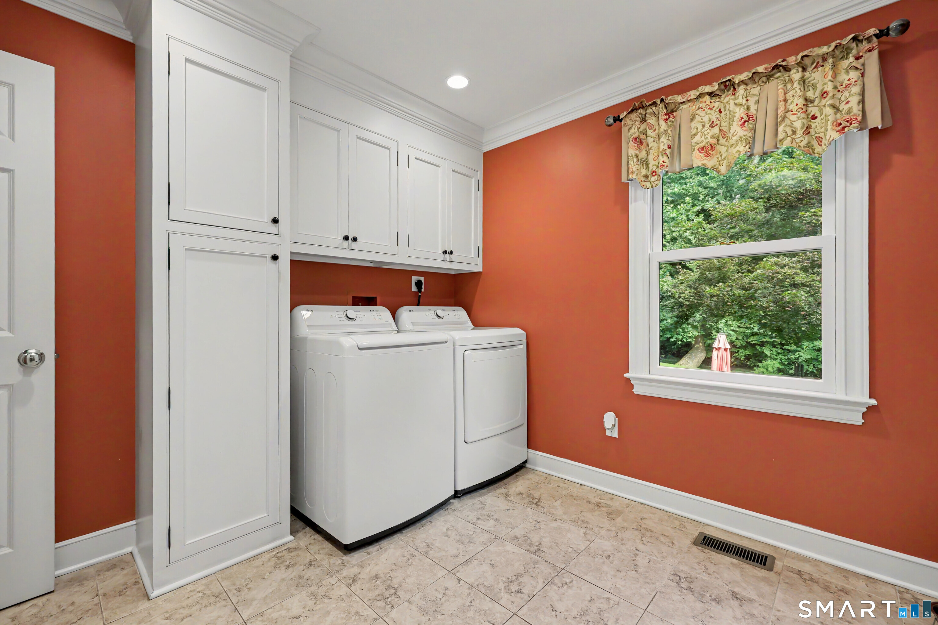 14 Paper Mill Road New Milford, CT 06776 - Photo 24 of 40 Gallery Image 24