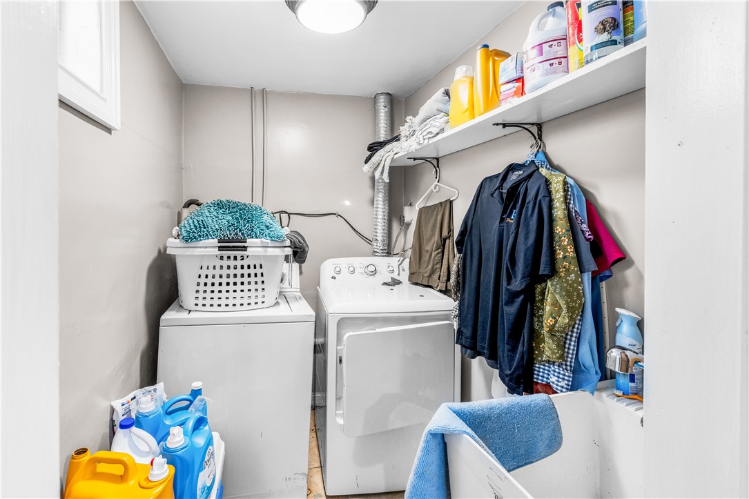 210 Lynch Street Providence, RI 02908 - Photo 16 of 26