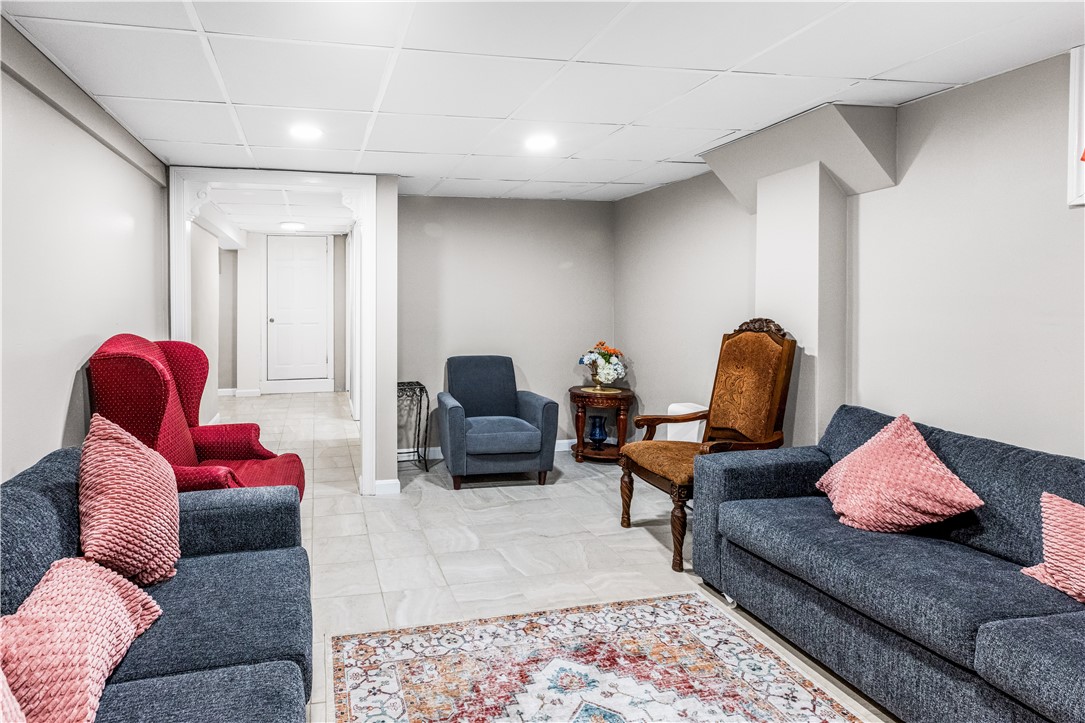 210 Lynch Street Providence, RI 02908 - Photo 20 of 26