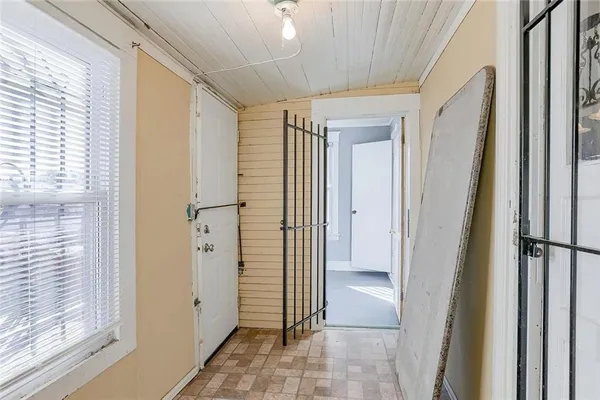 $110,000 | 2325 Park Avenue, Kansas City, MO 64127