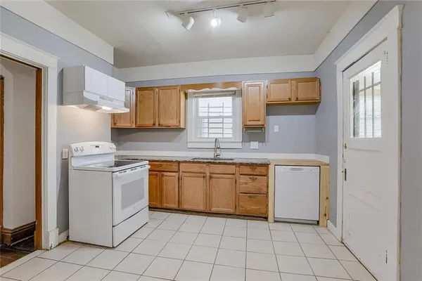 $110,000 | 2325 Park Avenue, Kansas City, MO 64127