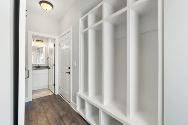 $366,900 | 144 Ashley Court, Brooklyn, MI 49230