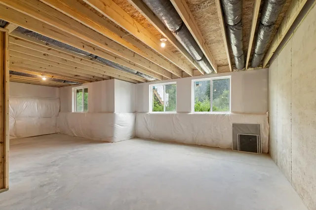 $366,900 | 144 Ashley Court, Brooklyn, MI 49230