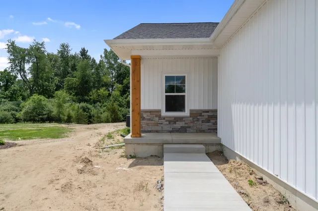 $366,900 | 144 Ashley Court, Brooklyn, MI 49230