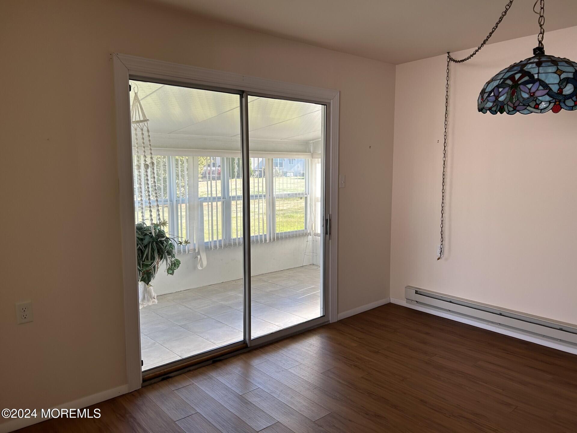 38 Markham Road Brick, NJ 08724 - Photo 4 of 25 Slinding door to Porch