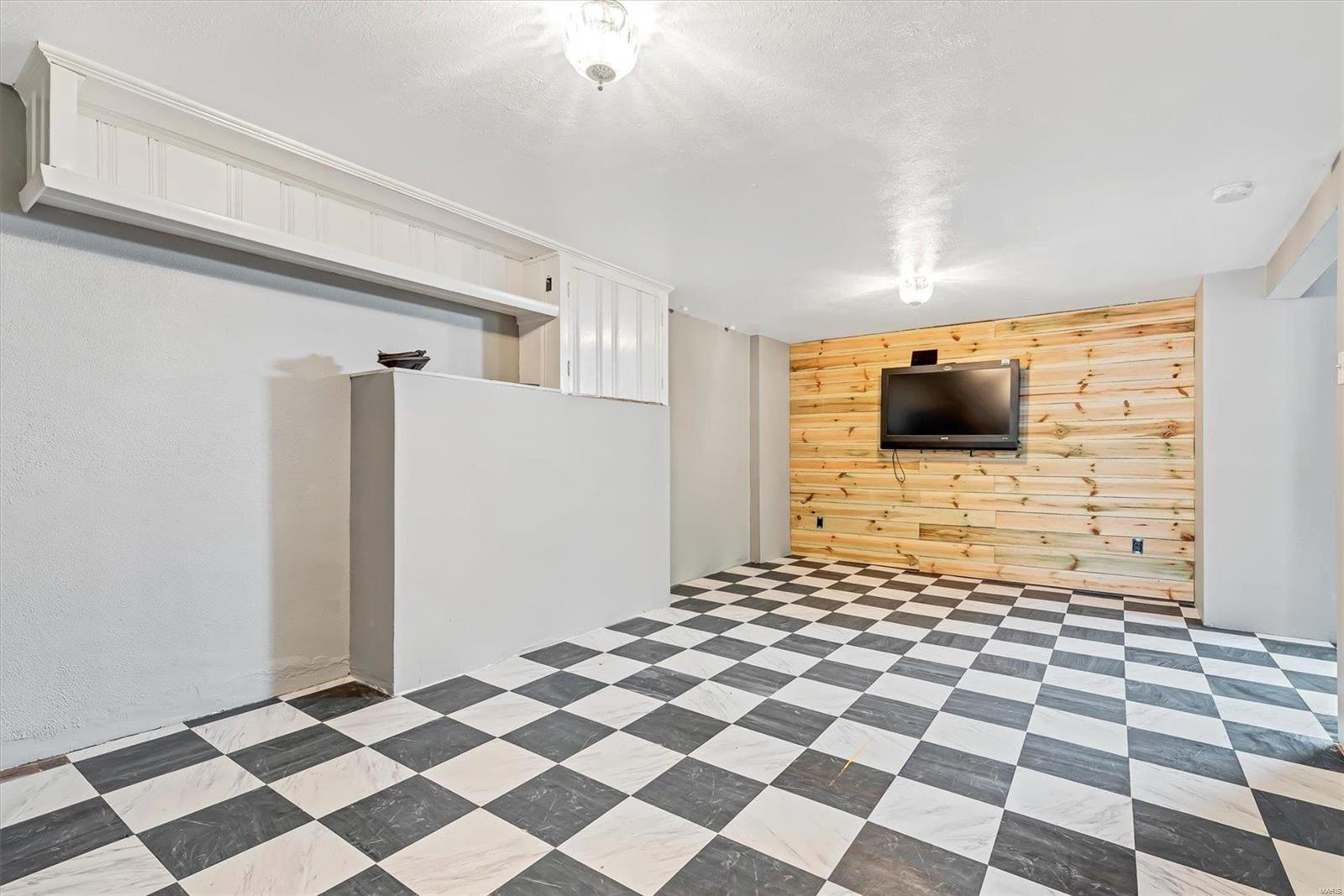 7845 Morgan Ford Road St. Louis, MO 63123 - Photo 21 of 28 Gallery Image 21