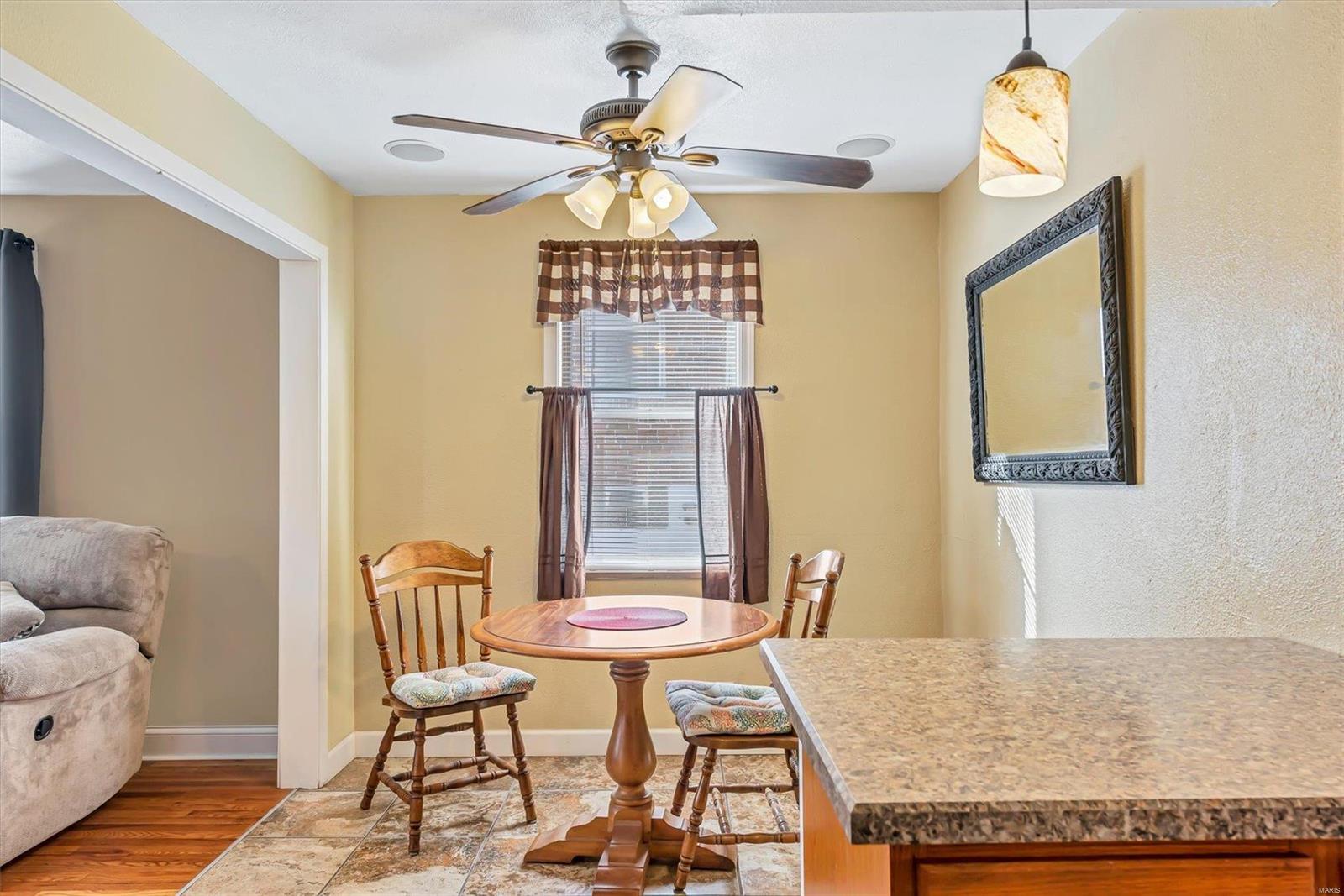 7845 Morgan Ford Road St. Louis, MO 63123 - Photo 8 of 28 Gallery Image 8