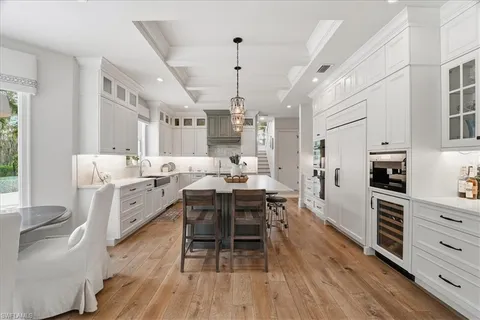 $2,988,000 | 12888 Pond Apple Drive West, Naples, FL 34119