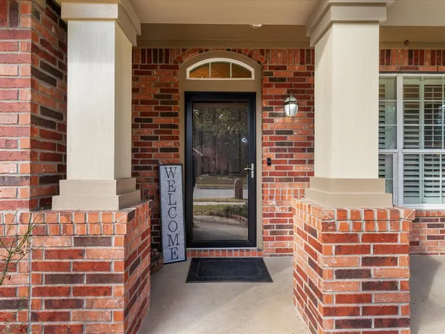 $425,000 | 1930 Highland Oaks Drive, Wylie, TX 75098