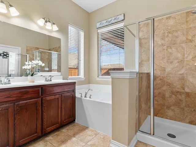 $425,000 | 1930 Highland Oaks Drive, Wylie, TX 75098